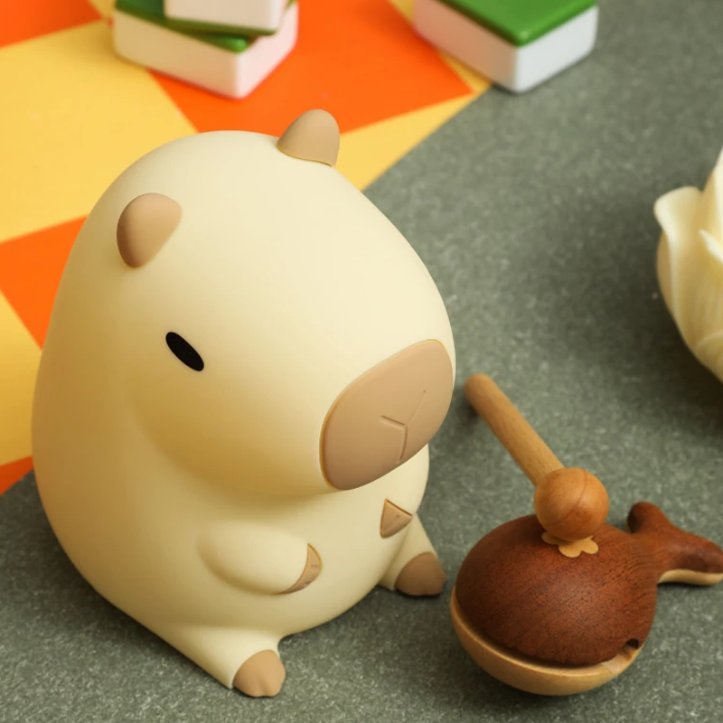 Cute Capybara USB Rechargeable Night Lamp