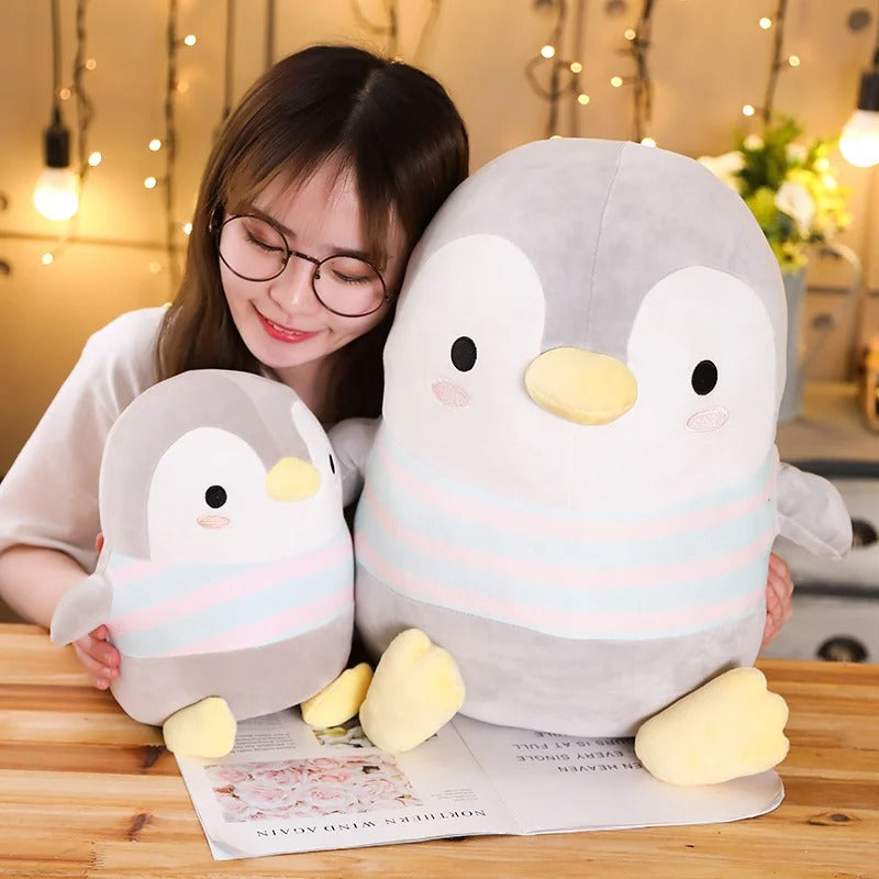 Kawaii Chubby Penguin Plush (50cm) – Jumbo Edition